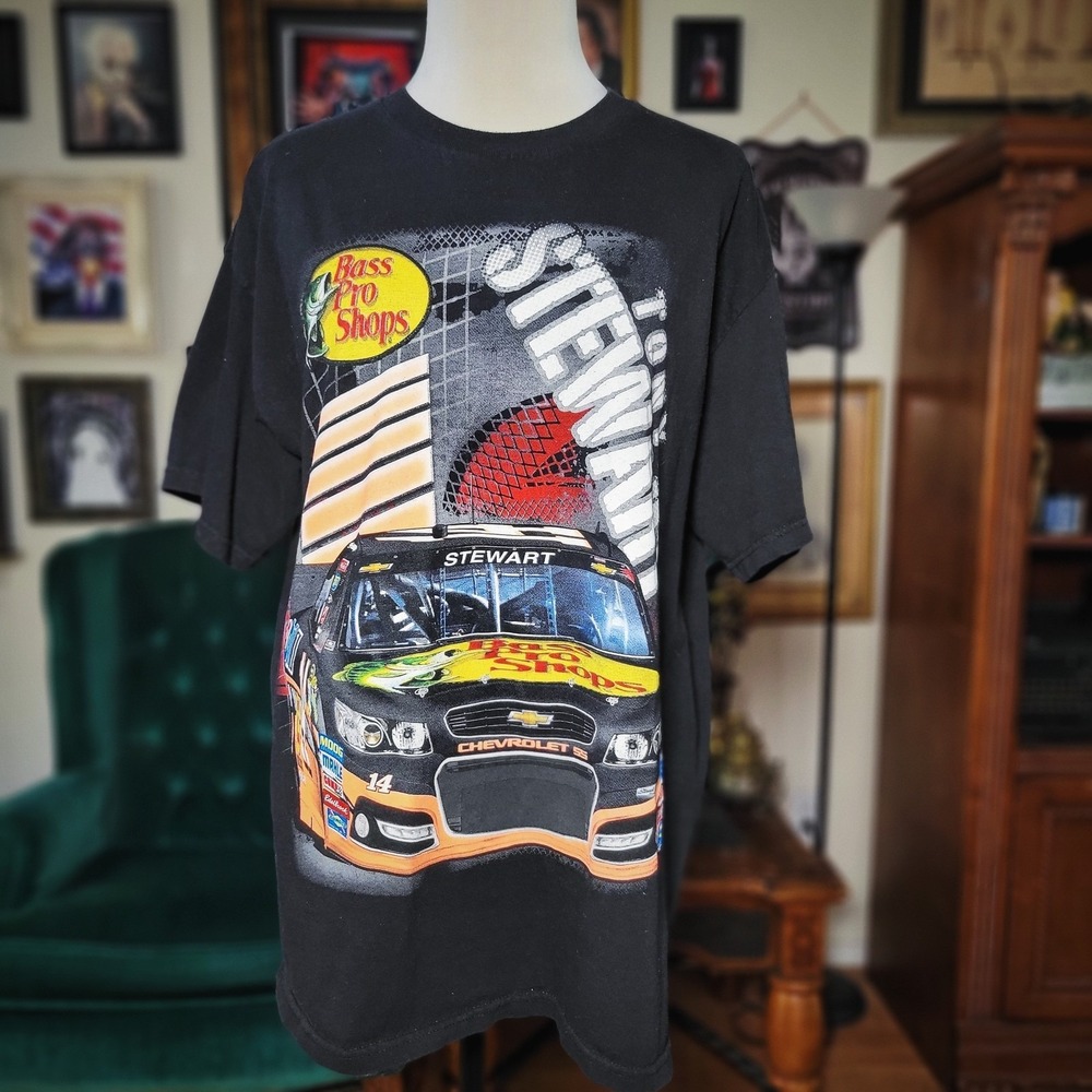 NASCAR Tony Stewart T-Shirt Bass Pro Shops Mens XL Black Racing Tee Chevrolet 14